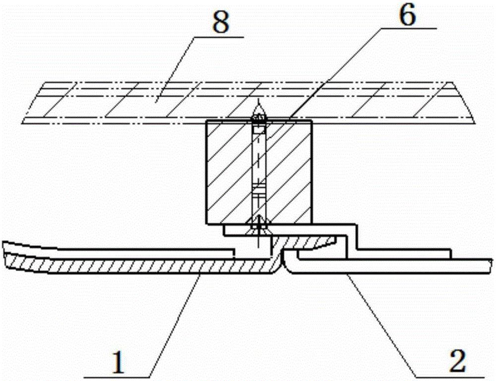 Passenger train baggage counter top plate structure