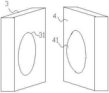 Wide-screen intelligent presbyopic lens and its preparation mold