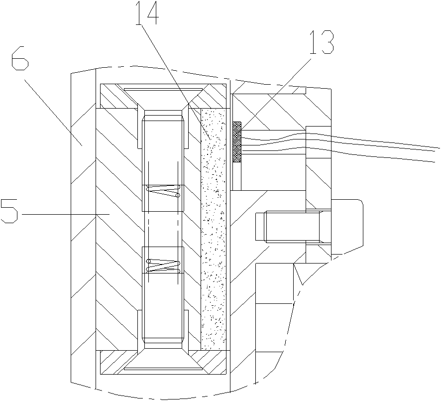 Electronic tube type transmission and sensing fine trimming intelligent oil feeder