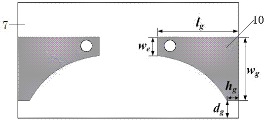 Ultra Wideband Teardrop Dipole Antenna