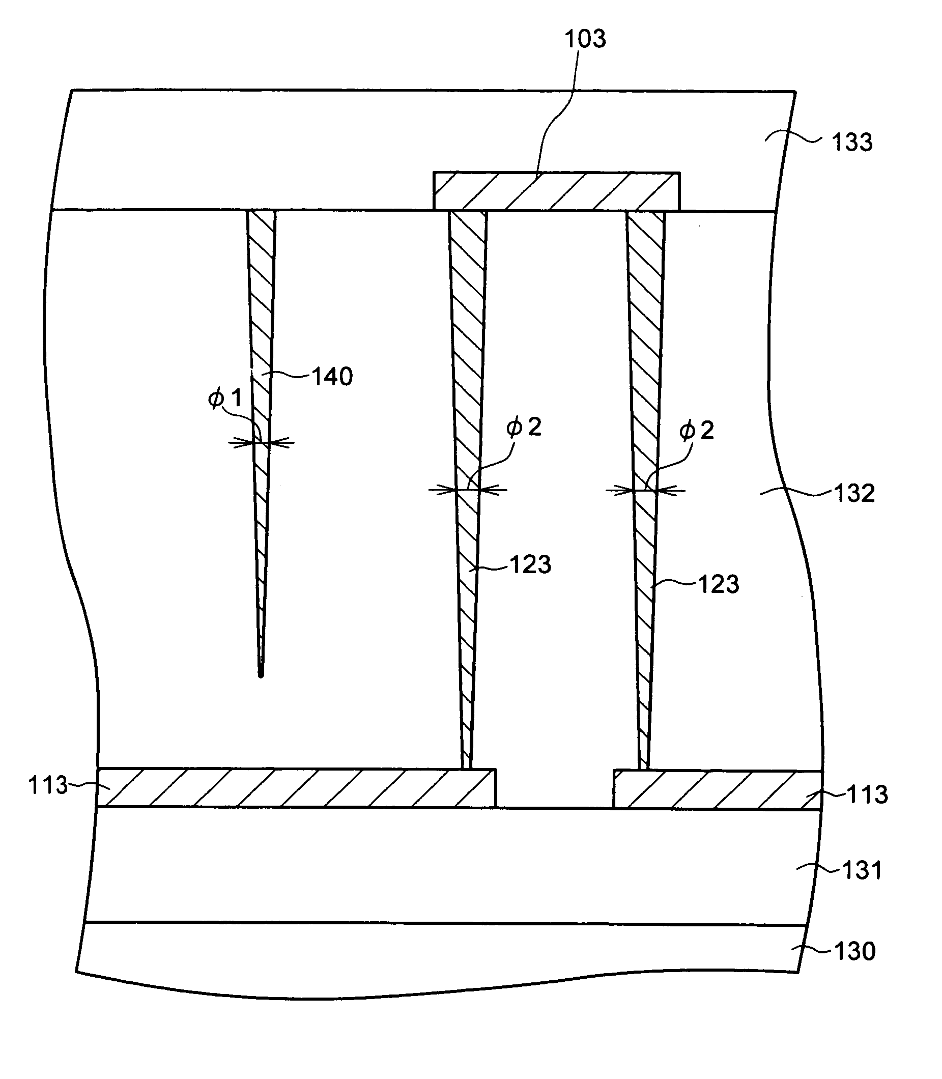 Semiconductor device and method of disconnecting fuse element