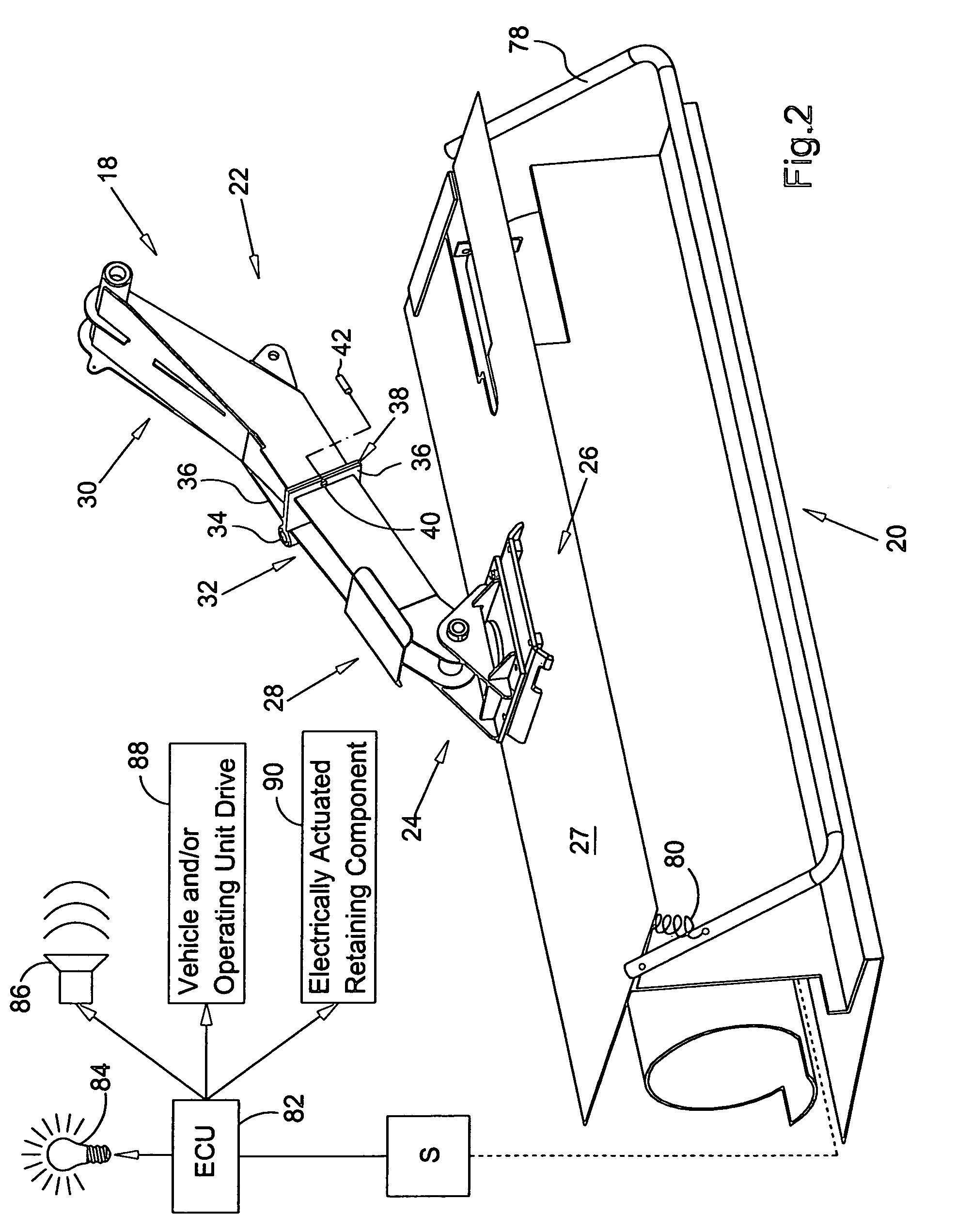 Retainer arrangement connecting operating unit to a vehicle