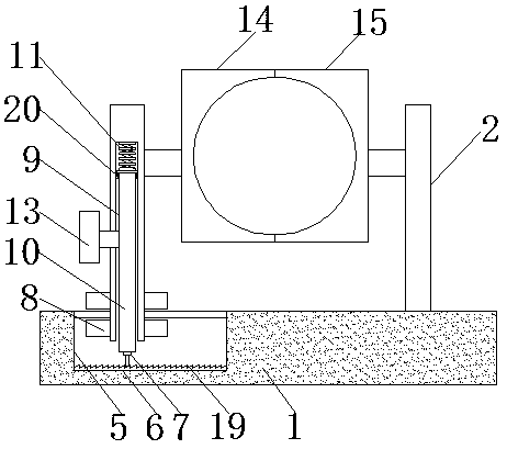 Corrugated pipe clamping device capable of adjusting pore size