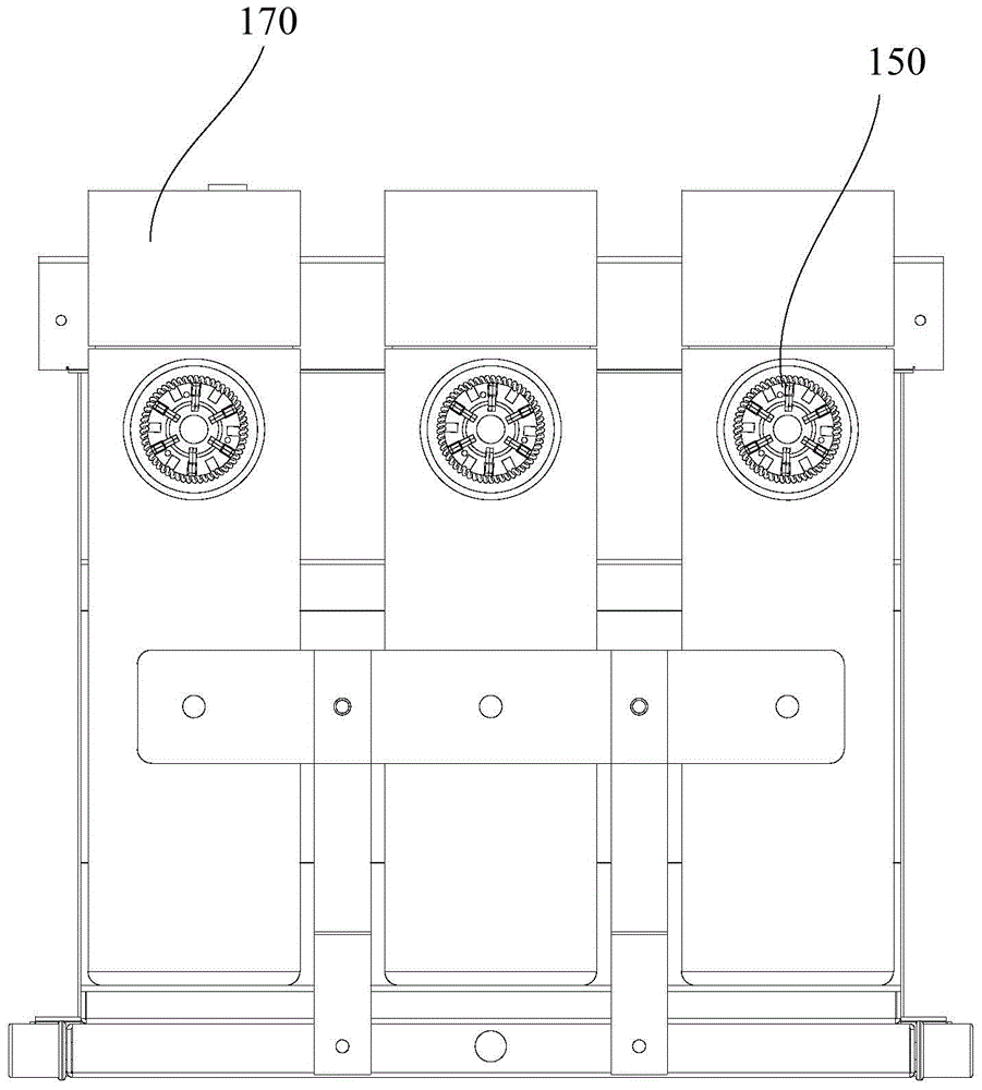 The grounding vehicle and grounding method of the central switchgear