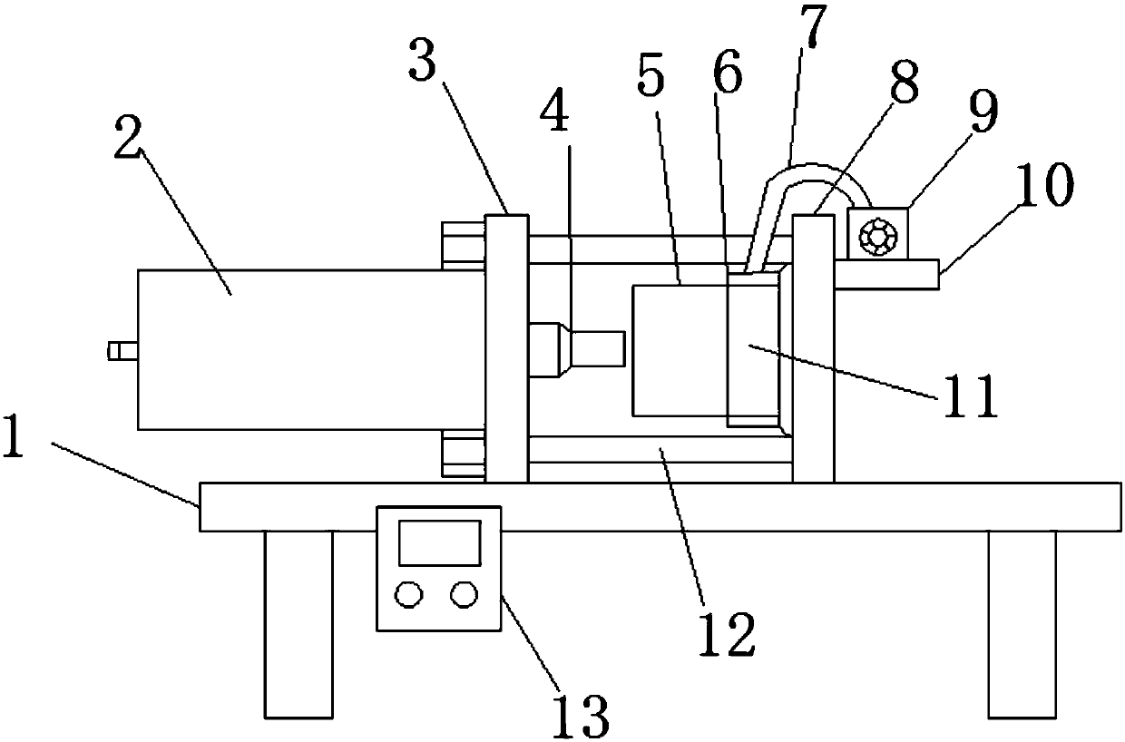 Non-ferrous metal extruding machine