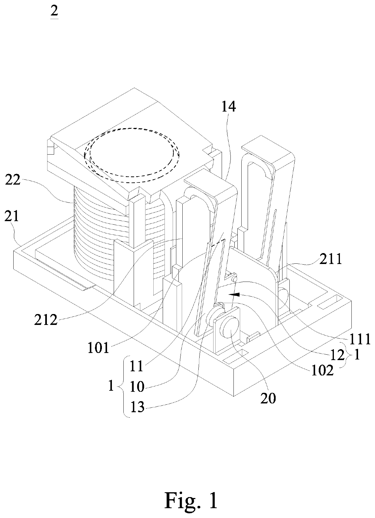 Movable spring plate and relay thereof