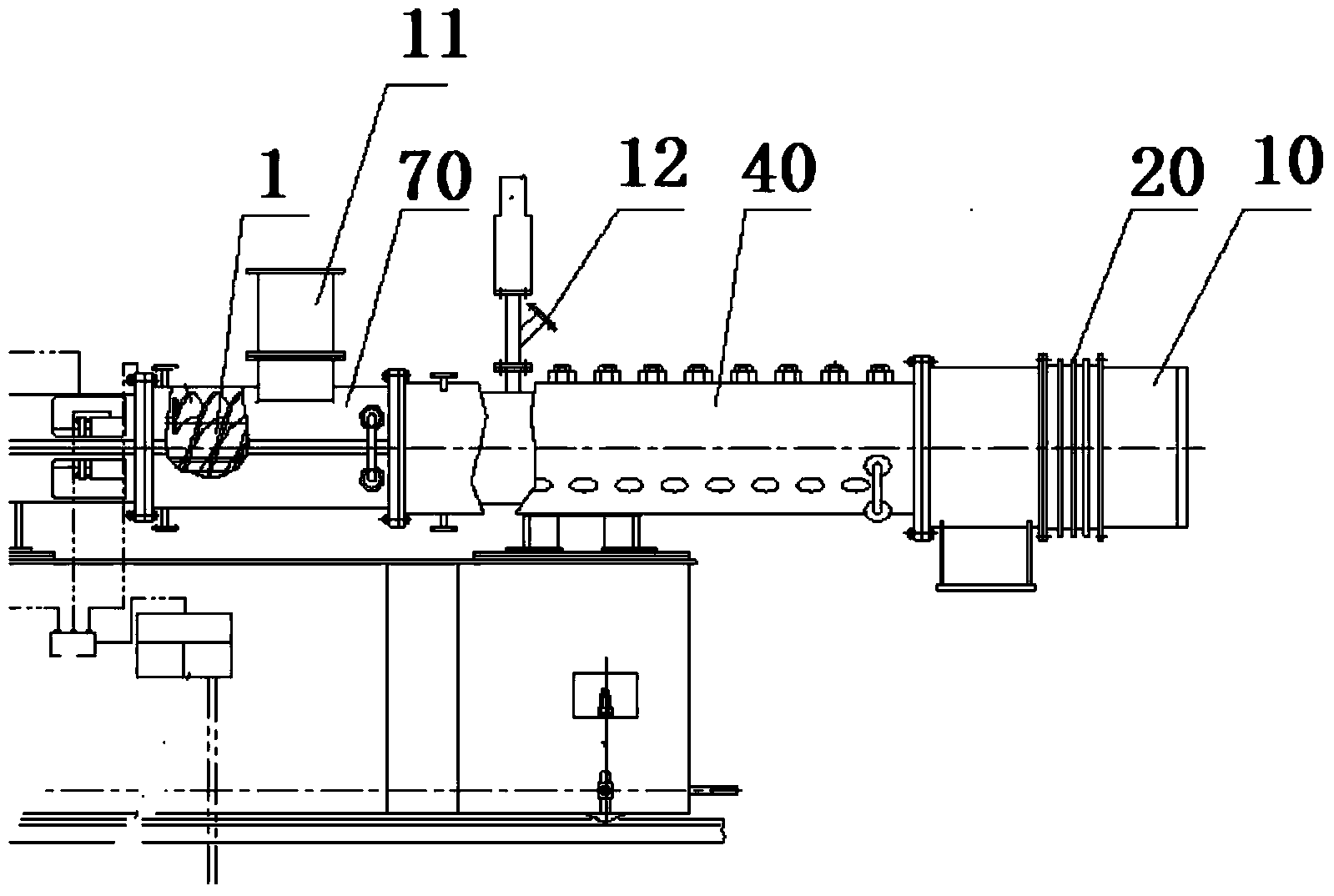 Pre-reactor main shaft spiral system for hydrogen fluoride