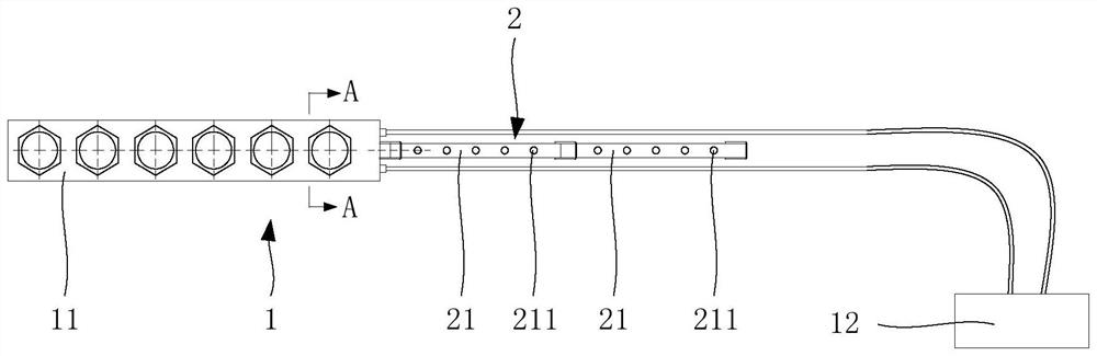 Splitting device and roadway floor pressure relief method