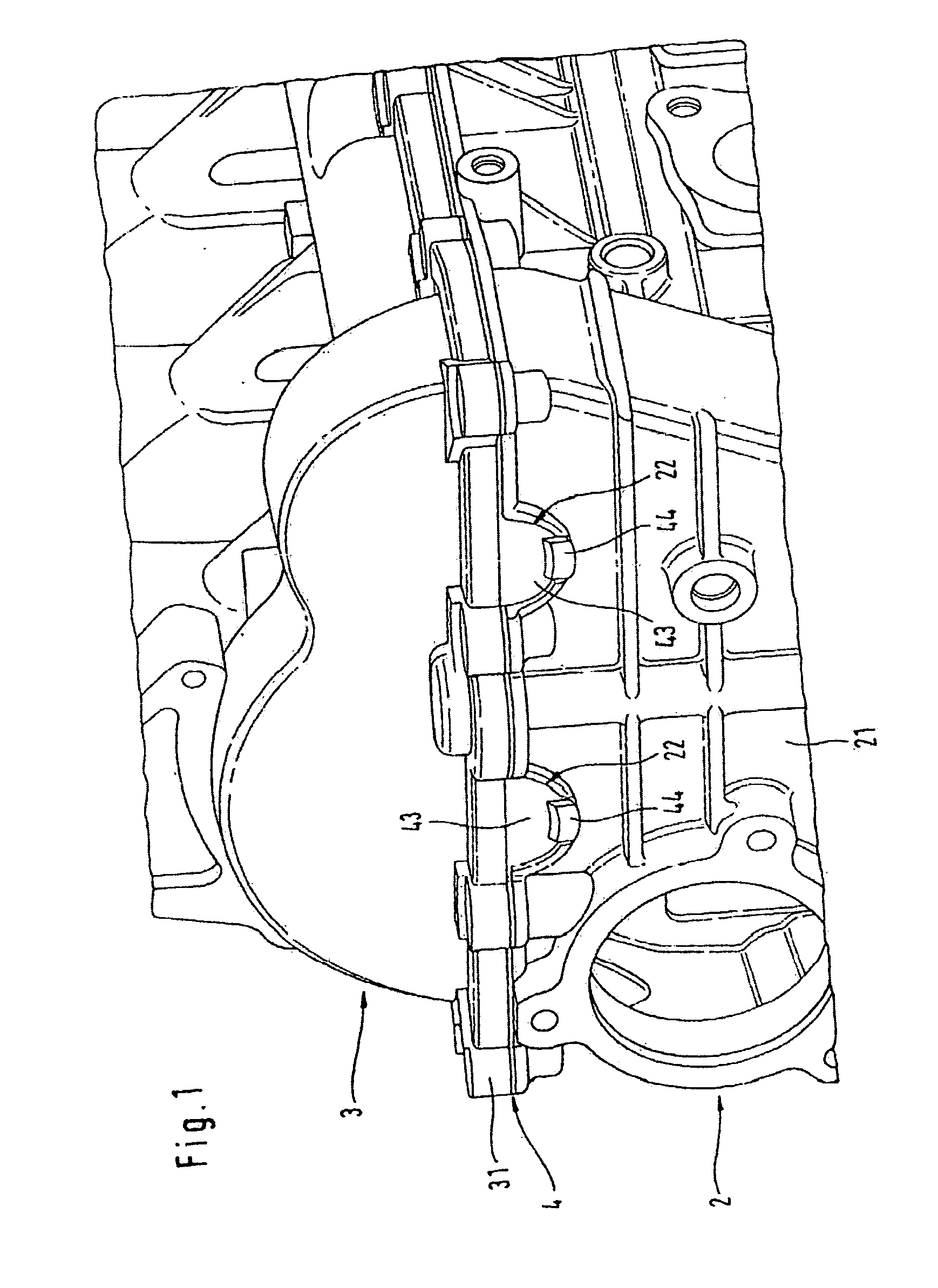 Internal combustion engine and gasket therefor