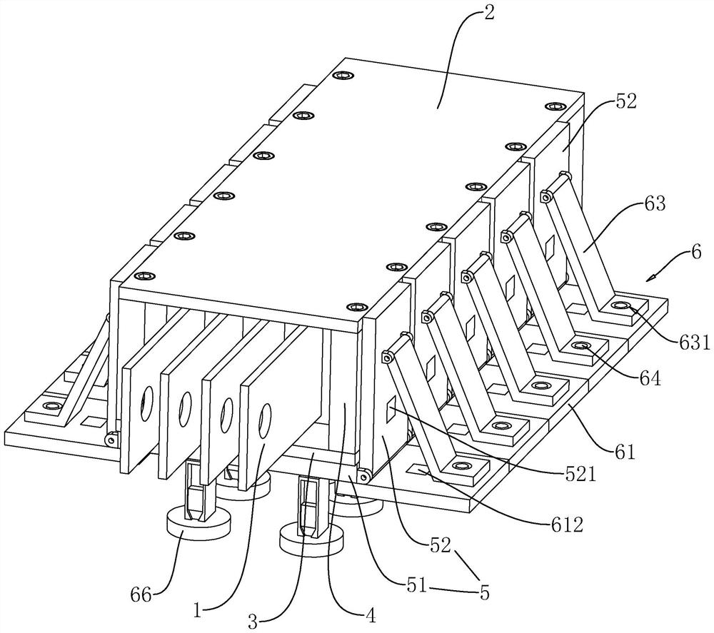 Fire-resistant bus duct and installation method thereof