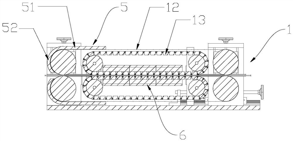 A crawler-type simulated release cloth pattern device for pultruded boards