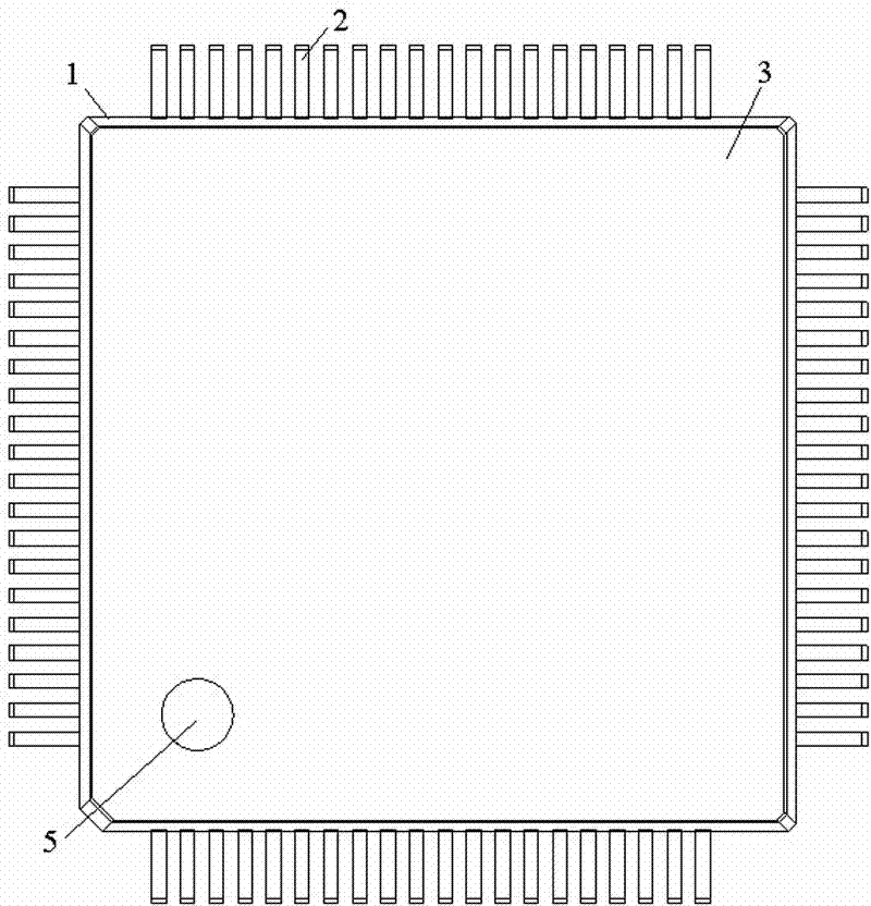 Tray for low-profile quad flat package (LQFP) integrated circuit