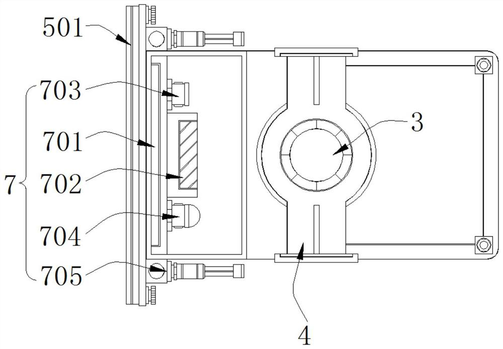 Wireless solar charging type glass breaking device capable of reducing accidental injury