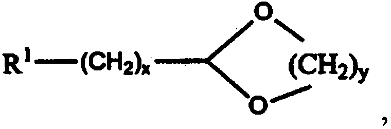 Tanning composition and method based on an acetal of an aldehydic tanning agent