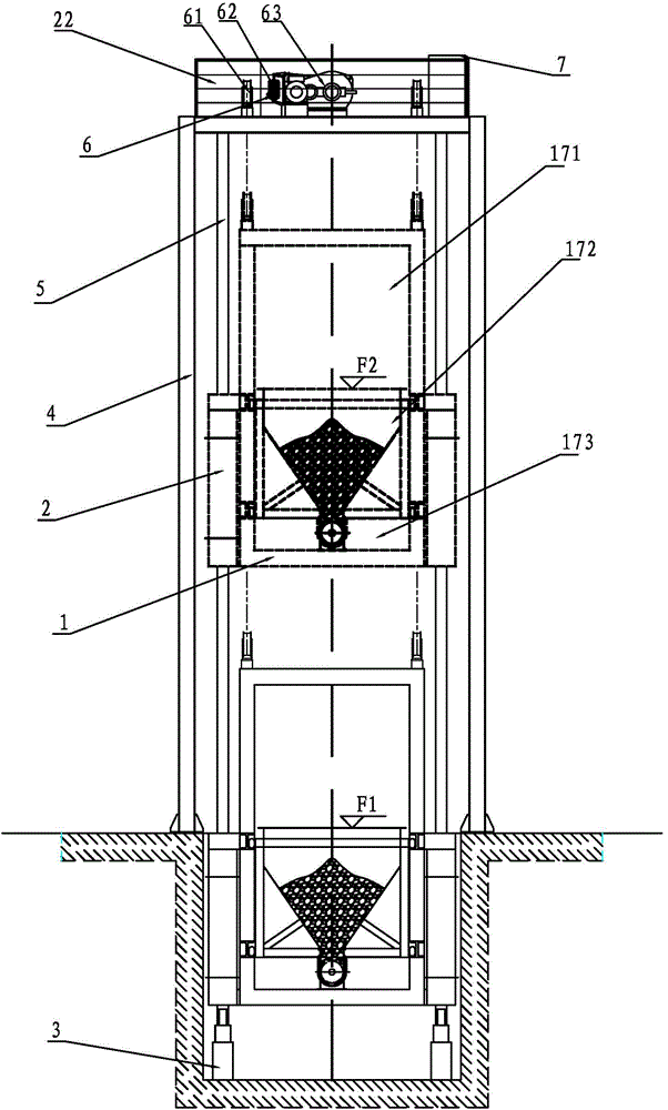 High-capacity organic garbage lifting and oriented discharging system