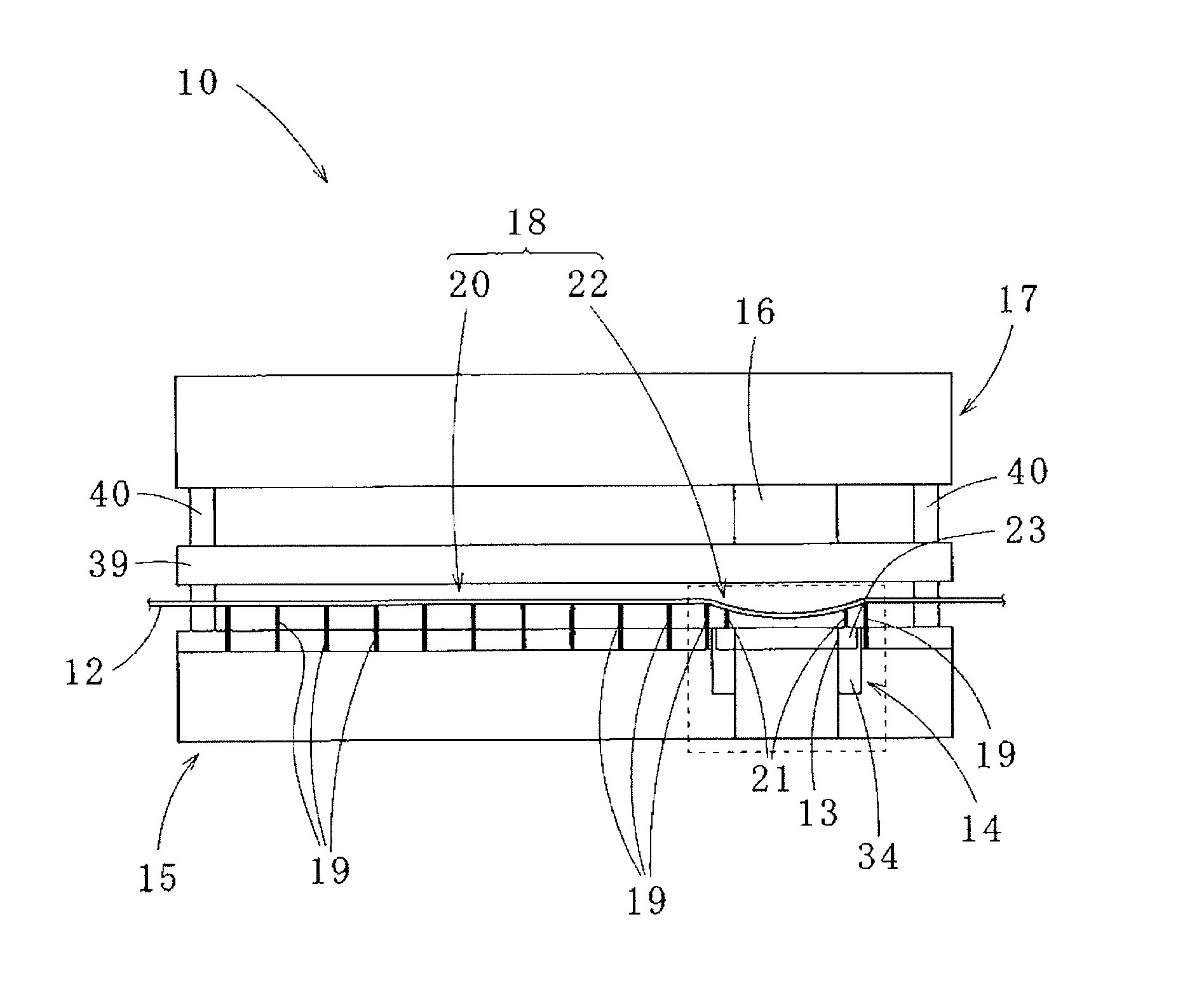 Blanking die apparatus and method for manufacturing laminated iron core