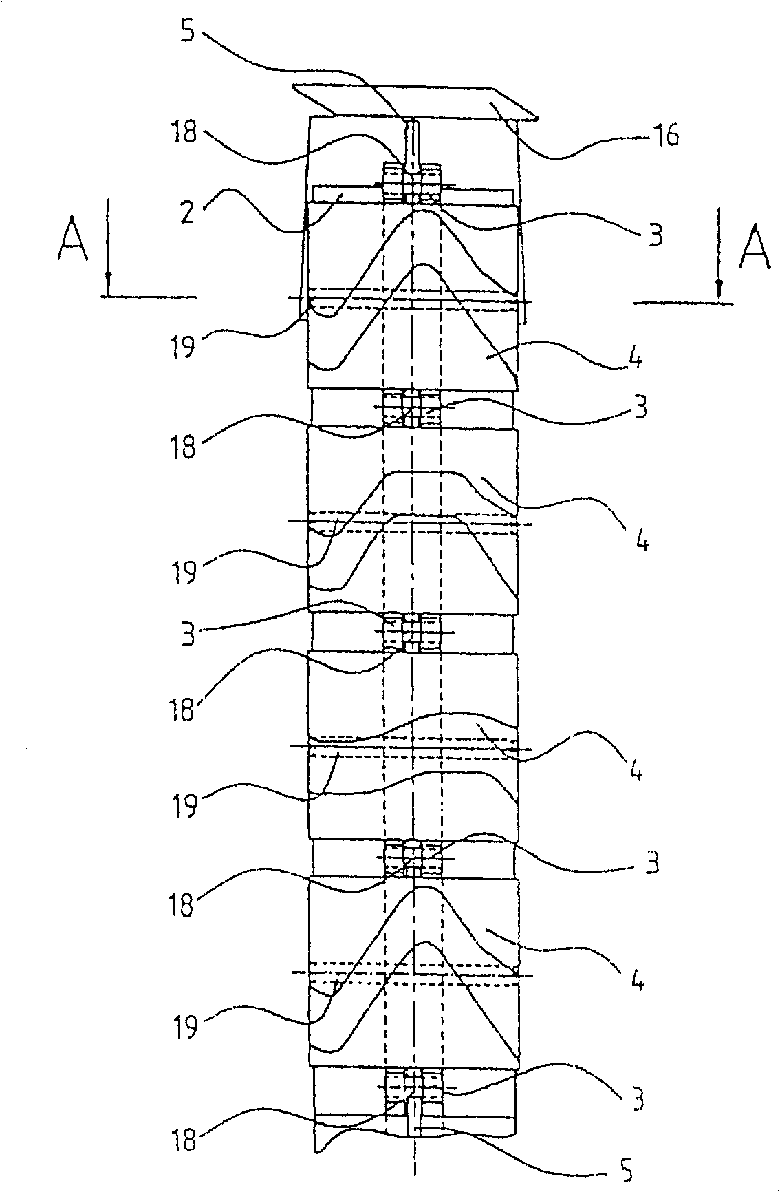 Knitting machine