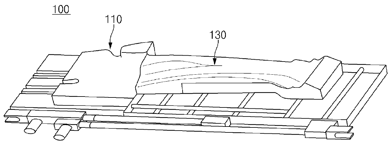 Mold device for hot stamping