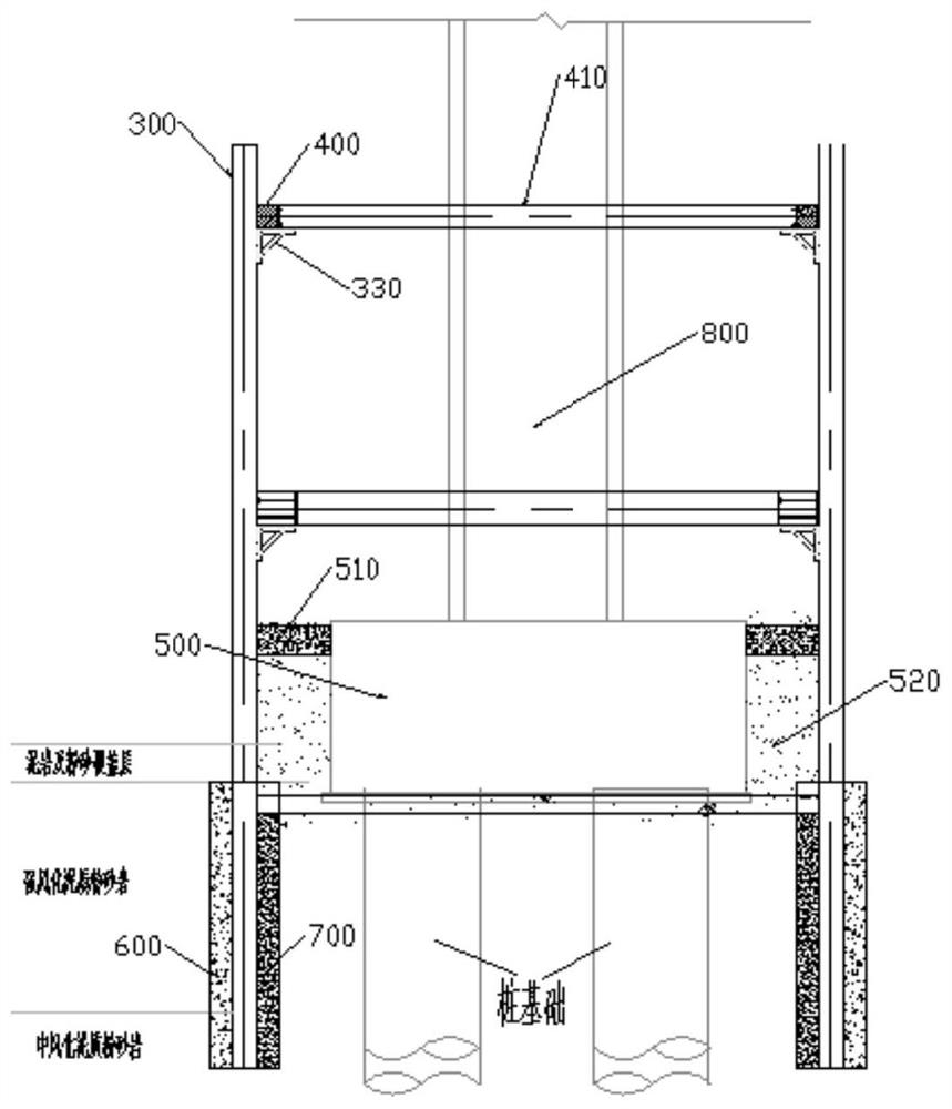 Construction method of lock catch steel pipe pile cofferdam suitable for thin covering layer hard riverbed