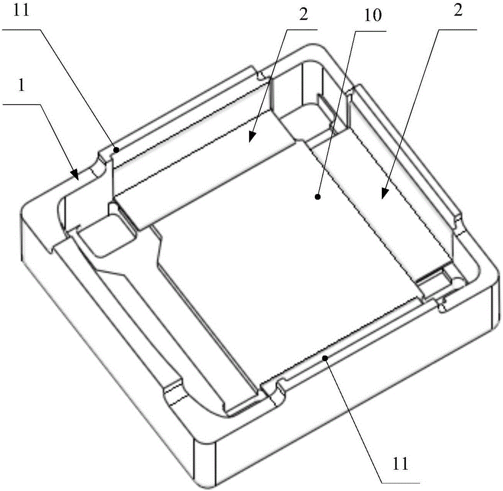 Bottom packaging assembly and packaging structure provided with same