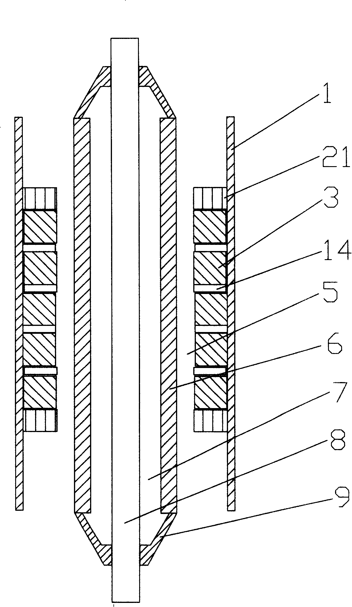 Magnetic-heat wax preventing device for oil production