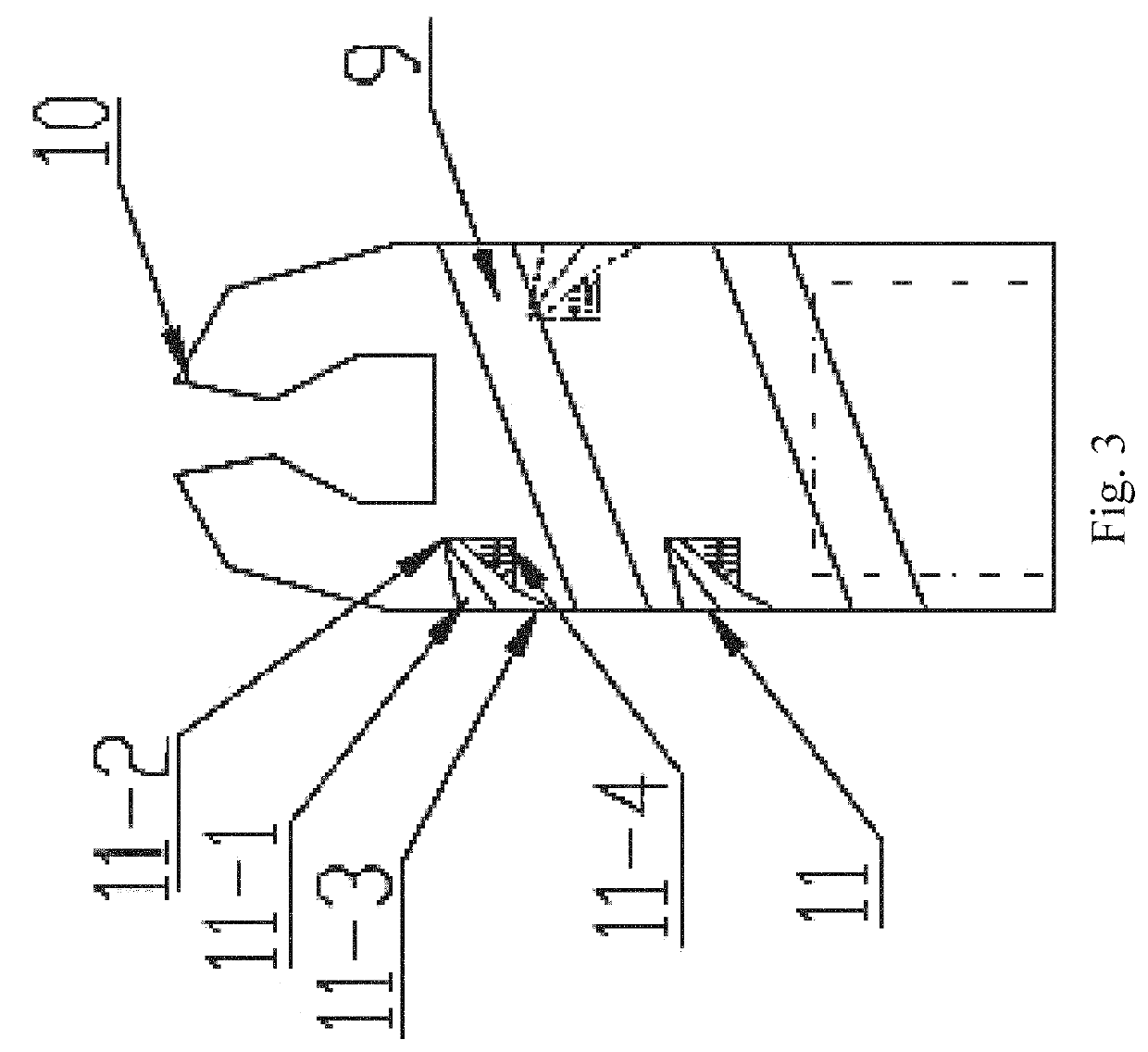 Reaming and self-rotating anchor rod and using method thereof