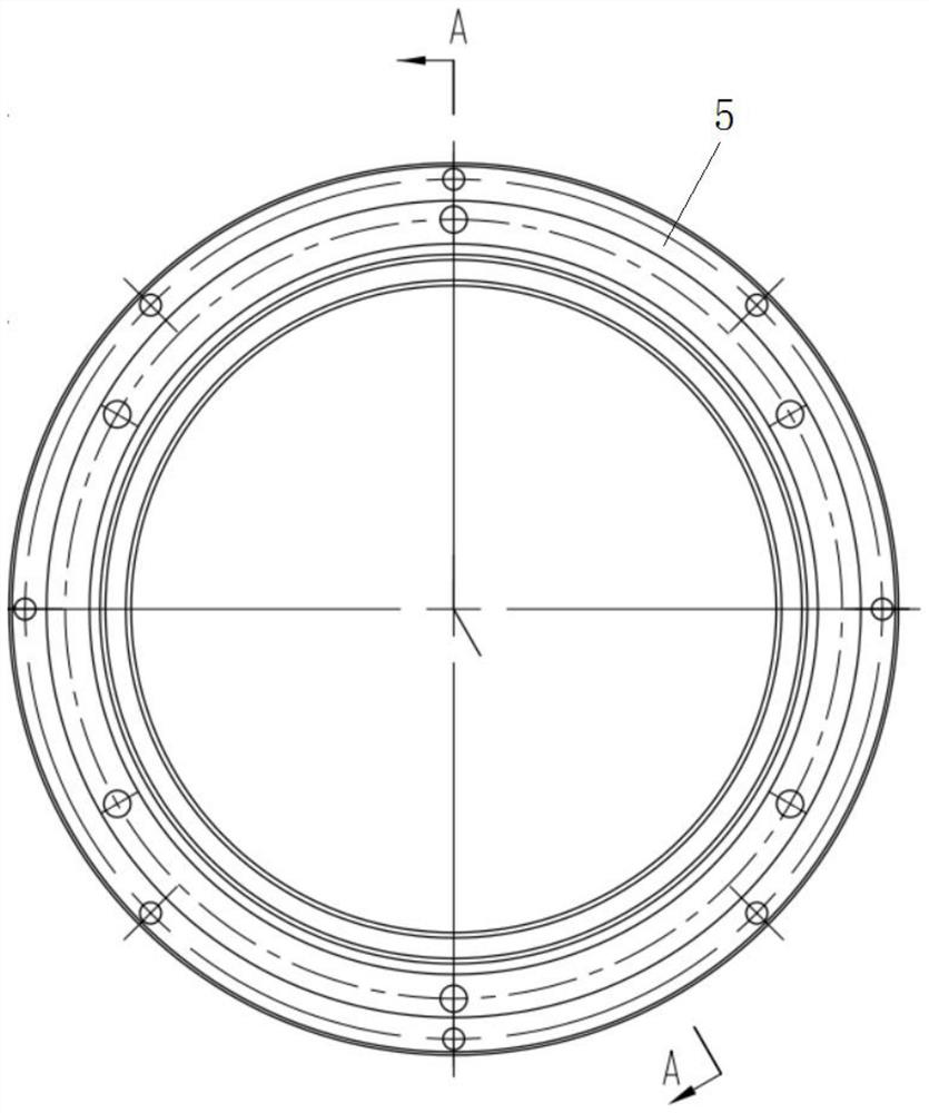 A kind of aircraft wheel inner oil deflecting ring and its oil deflecting ring assembly