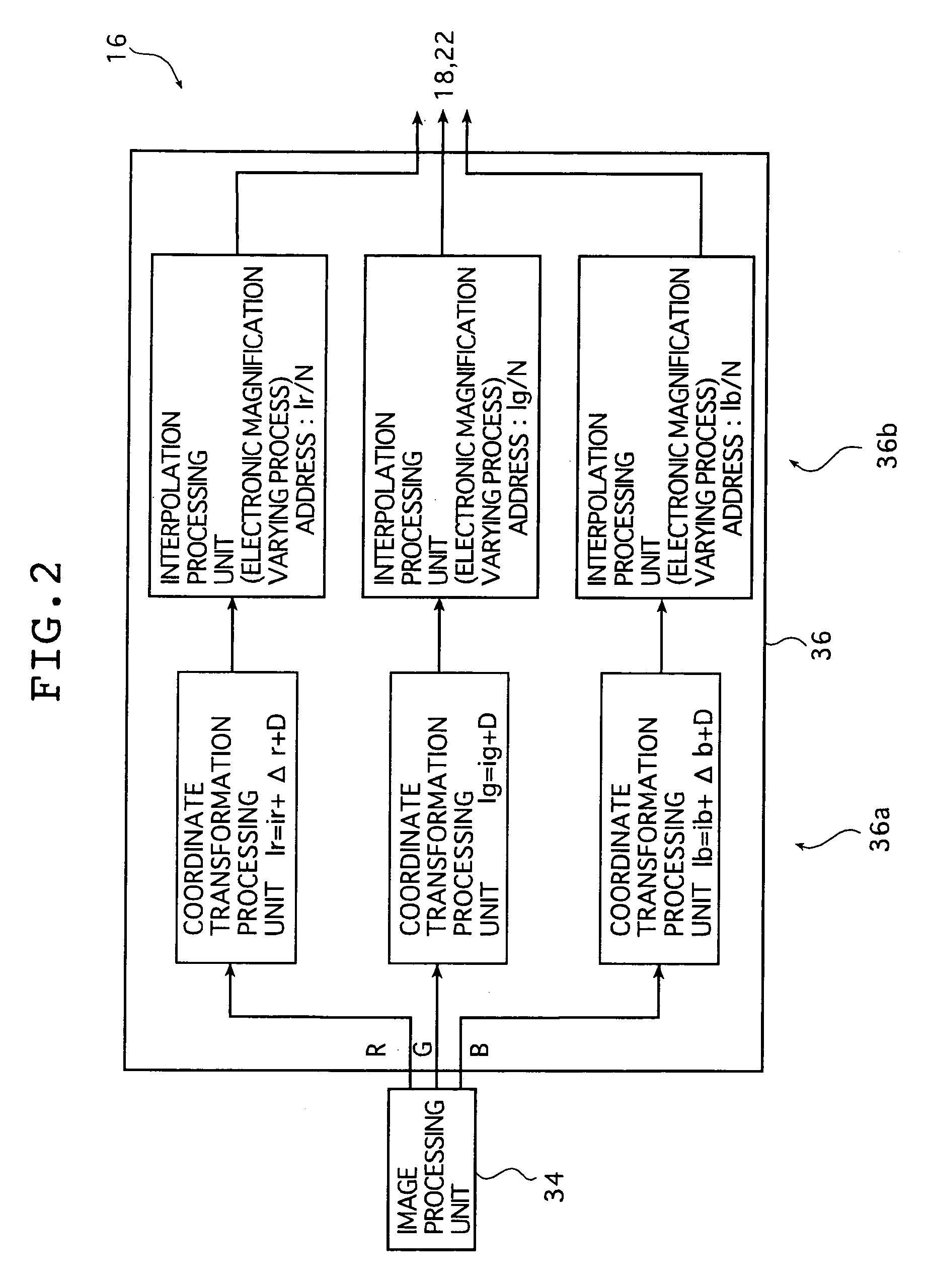 Digital image shooting device with lens characteristic correction unit