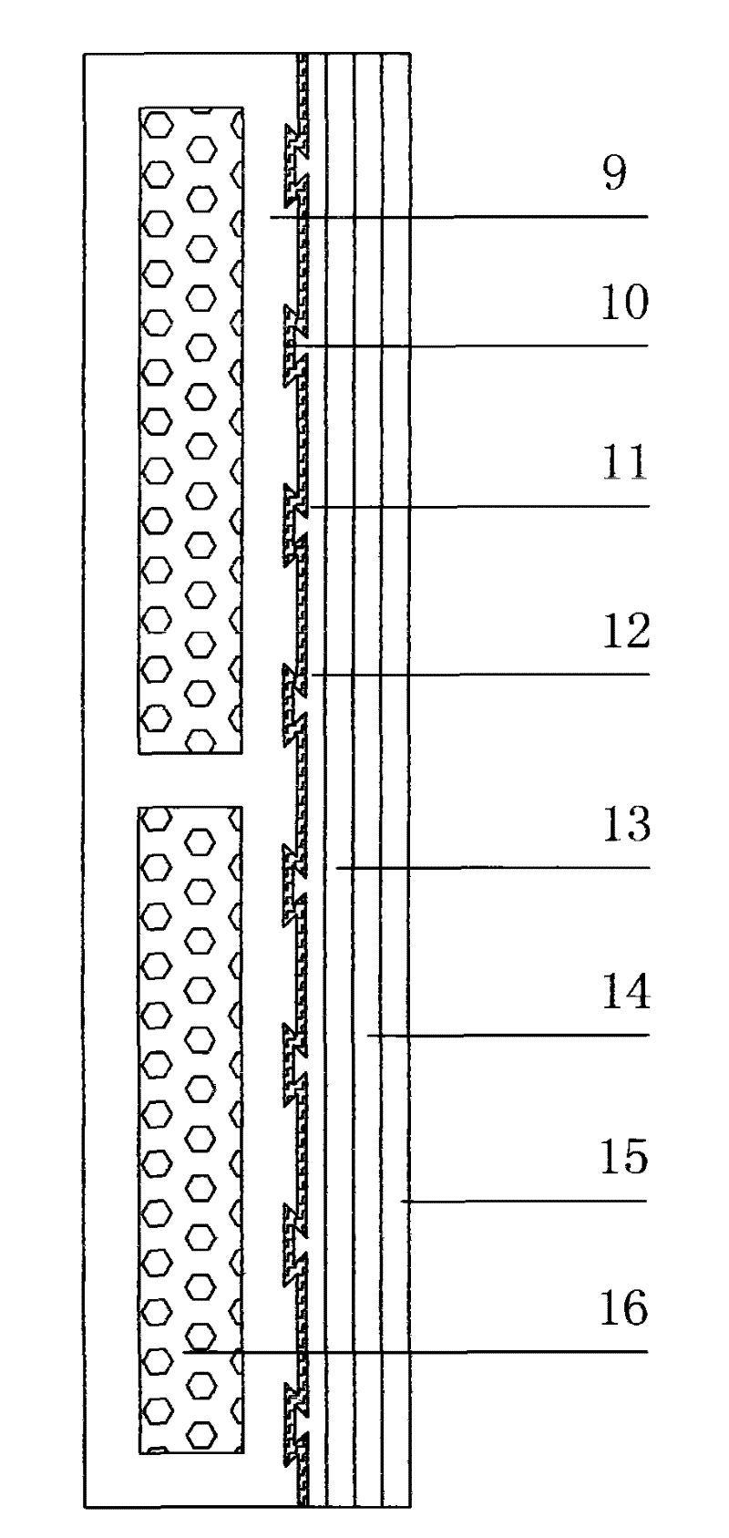 Externally filled and prefabricated wood-plastic plate and manufacturing method thereof