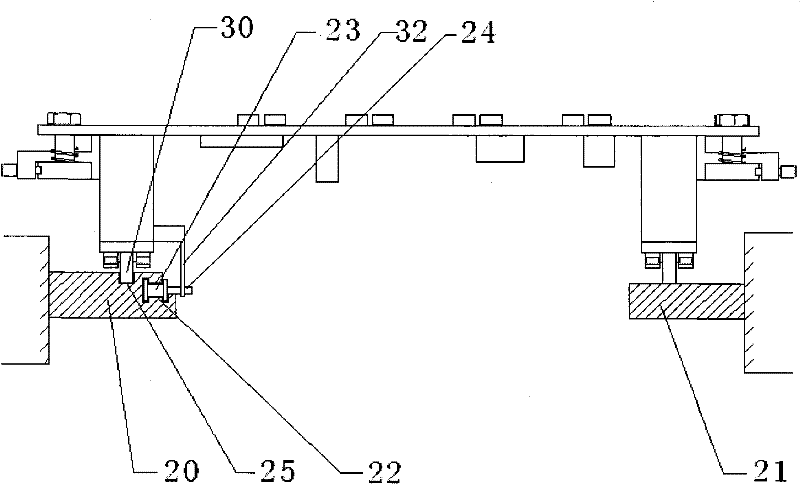 Hot air heating and vibratory force applying disassembly equipment for waste and used circuit boards