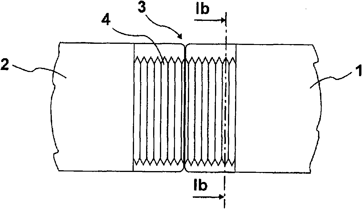 Air flow guidance element in the area between two interconnected railway vehicles