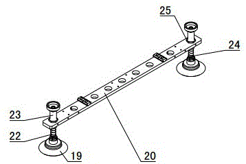 Sucking mechanism of tile online sorting device and tile online sorting device