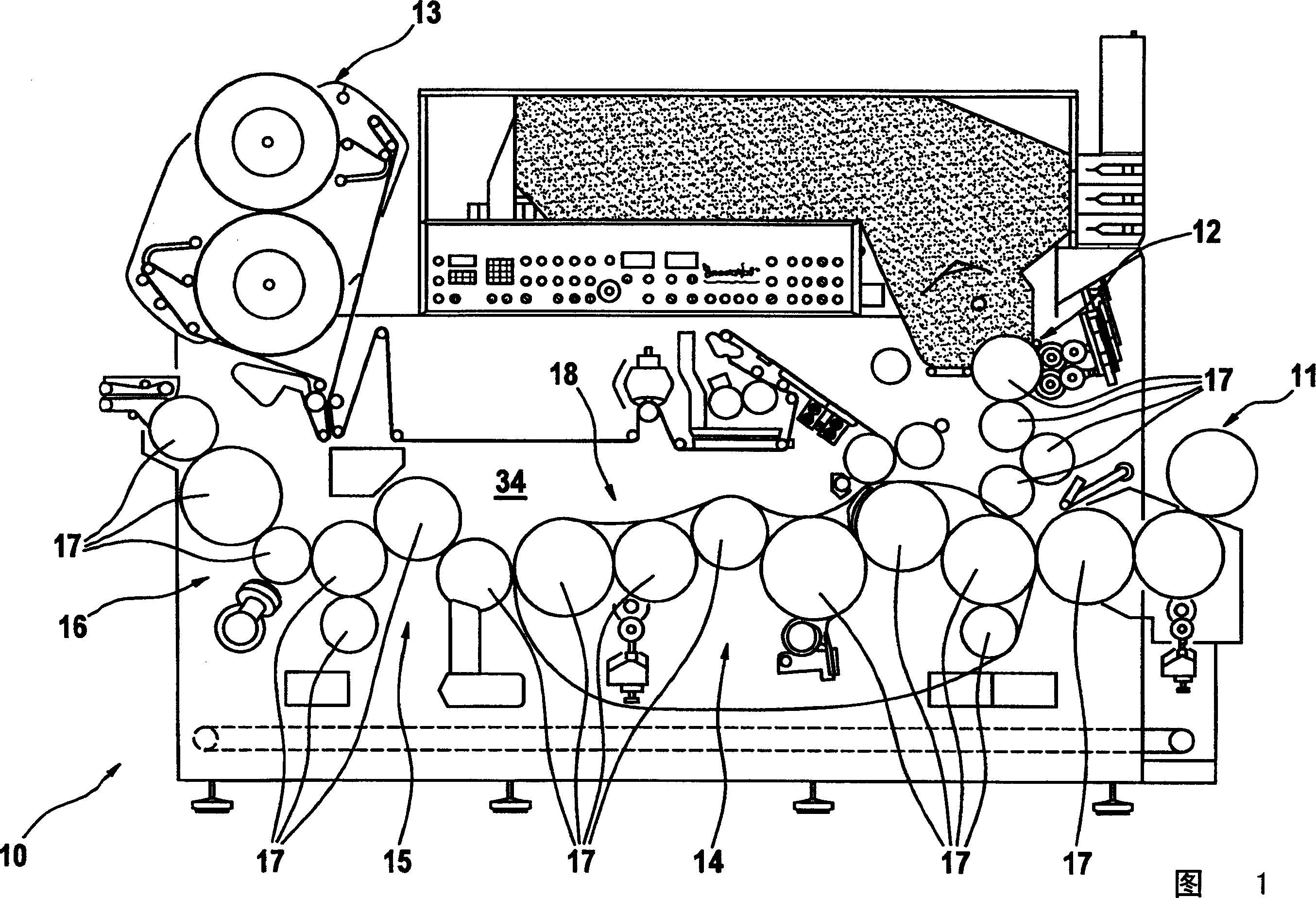 Apparatus for manufacturing rod-shaped tobacco products with a filter, in particular filter cigarettes