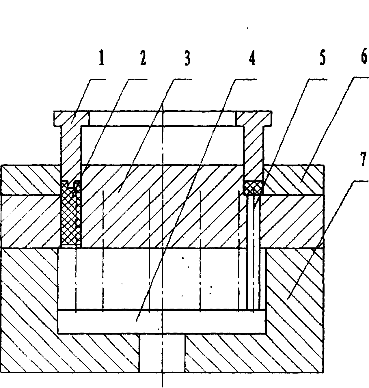 Precision shaping method of solid bearing holder