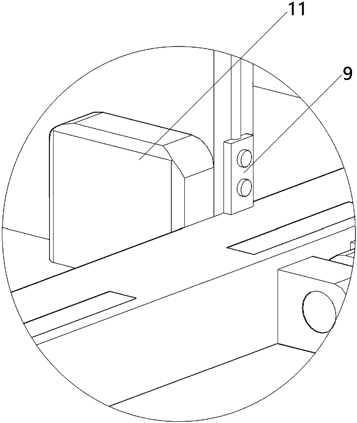 Short-distance material transfer device with dust-proof protection structure