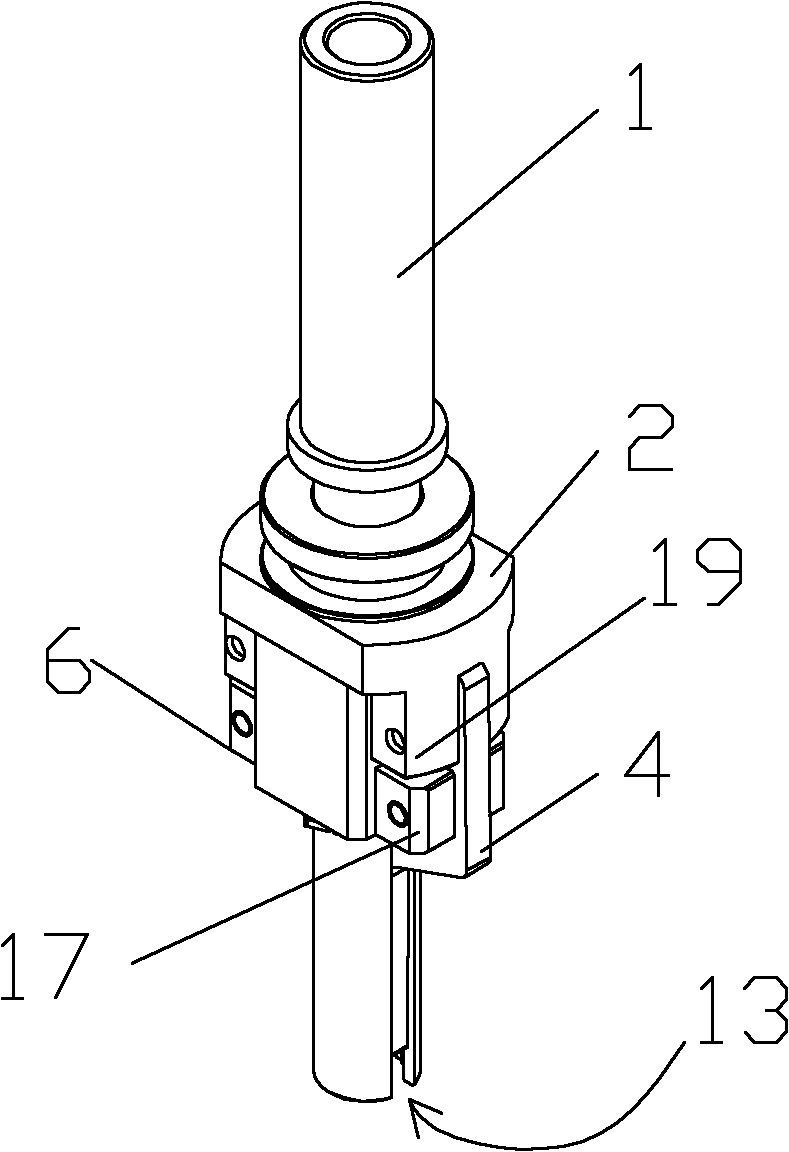 Device for detecting and adjusting gas outlet flow of lighter