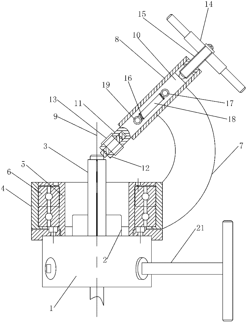 Driving device for pipe reducing device