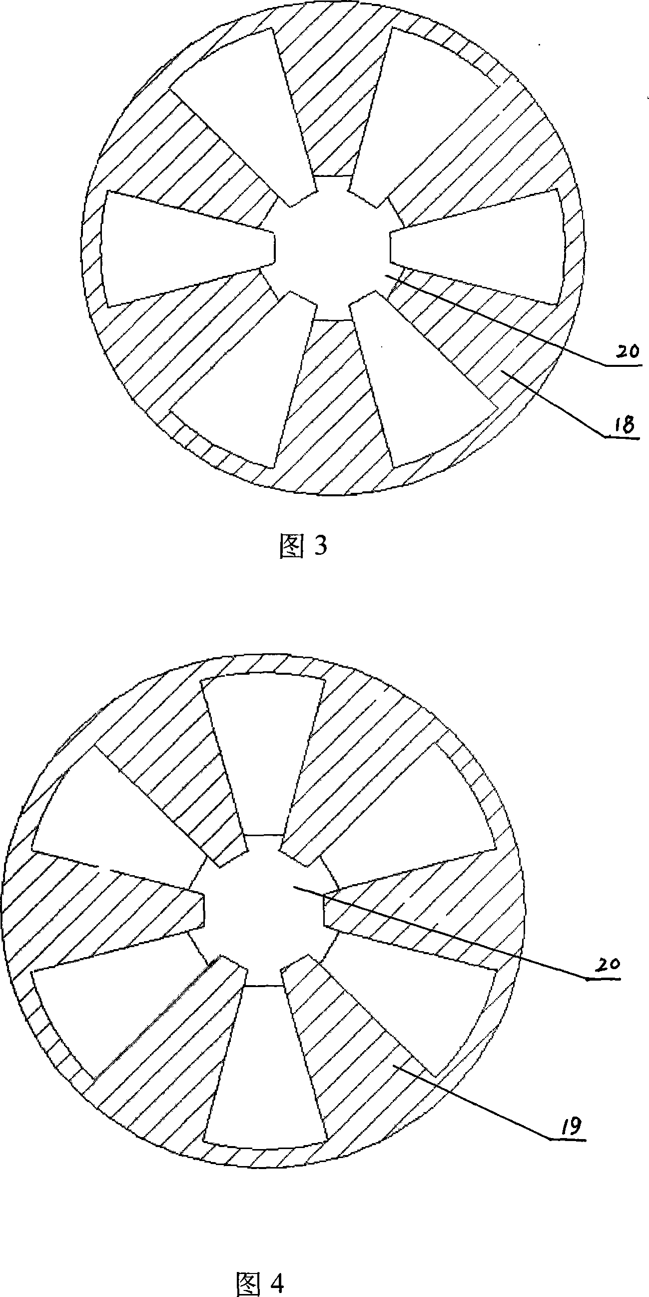 Complementary wheels balancing stepless speed changer