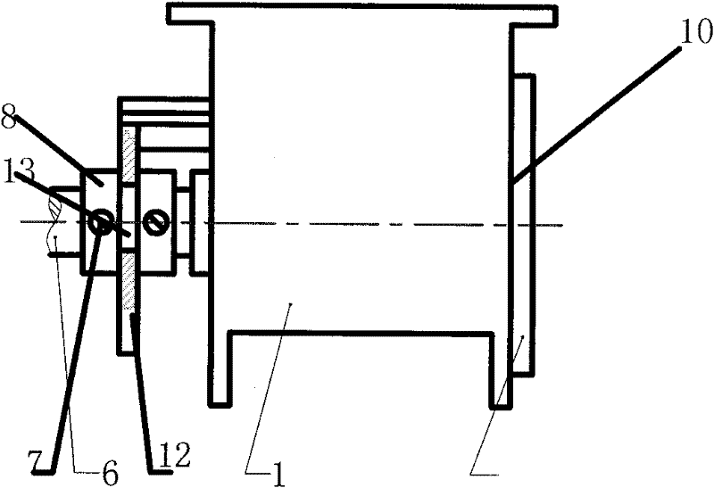 Self-cleaning type fertilizer distributor