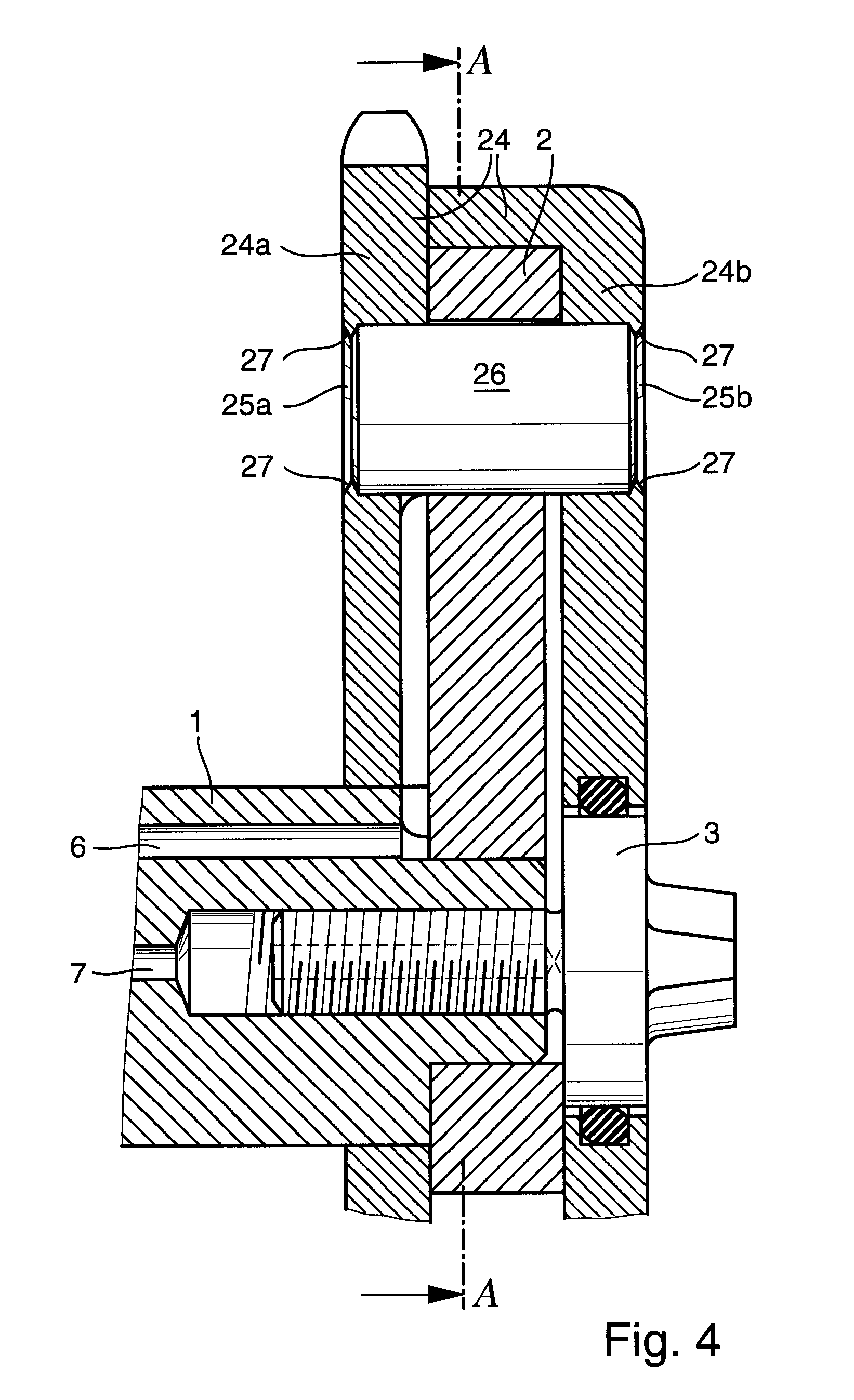 Device for hydraulically adjusting the angle of rotation of a shaft relative to a driving wheel