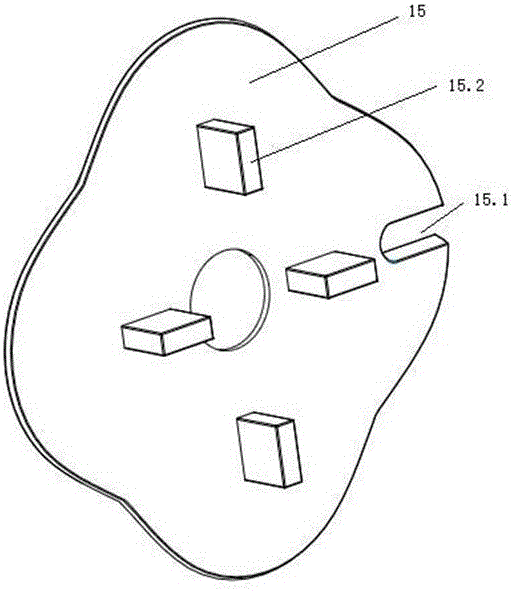 vertical self-irrigating garden