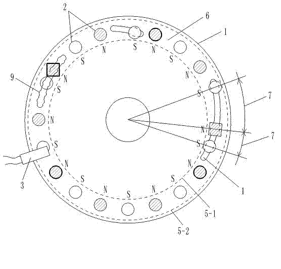 Moped provided with sensor with adjustable positions and magnetic fluxes of magnetic blocks on motor casing