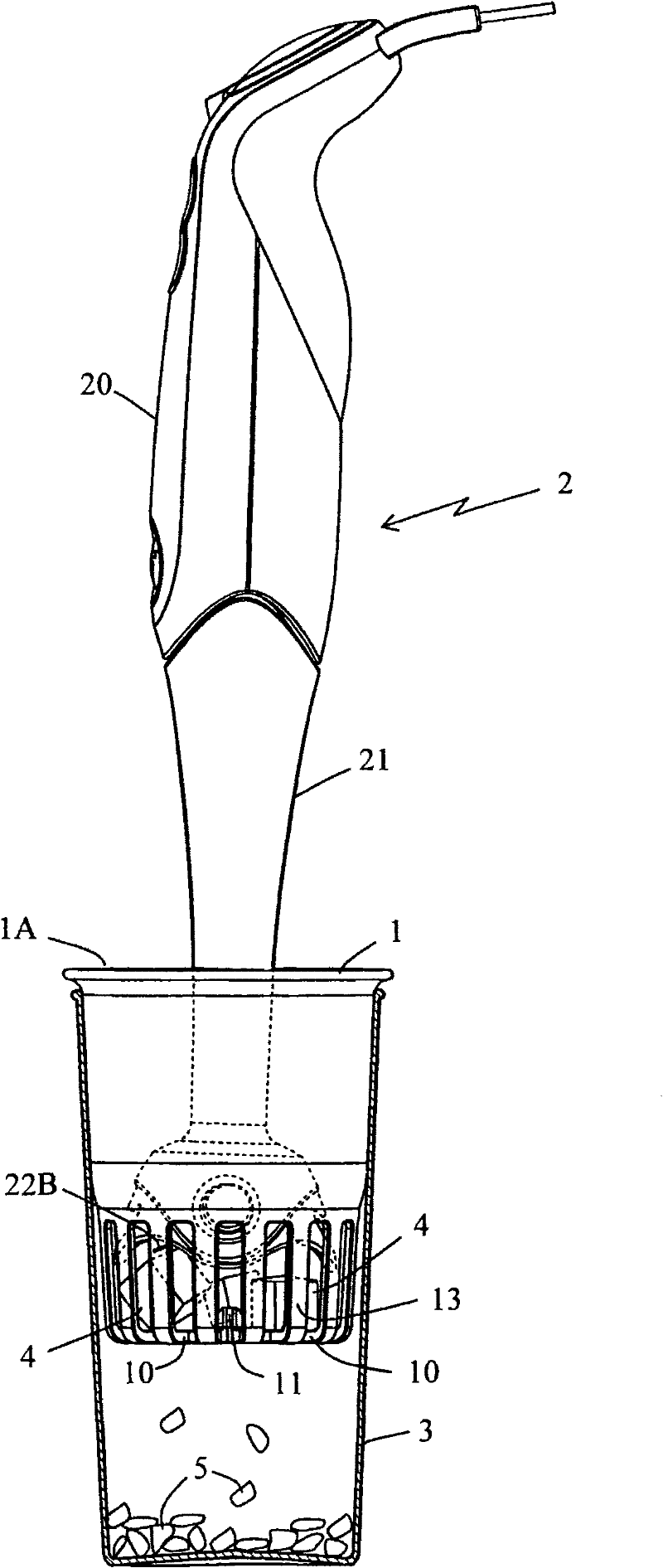 Filter for producing crushed ice by immersion mixer and device for producing crushed ice equipped with it