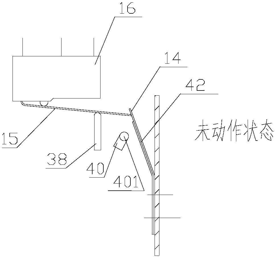 Electric contact pressure gauge with contact action keeping function