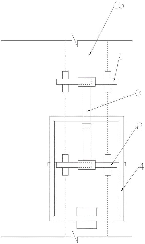 Automatic pole climbing device capable of being applicable to variable cross-section bar and with protection function