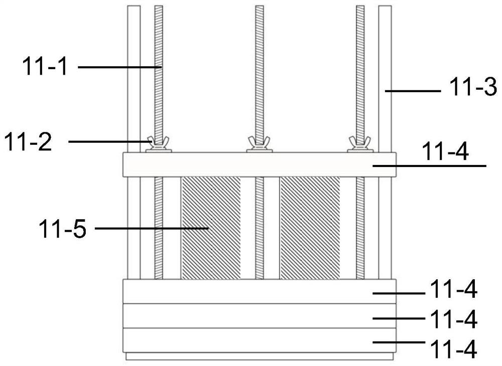 Crawler-type seawater rotary scouring simulation device