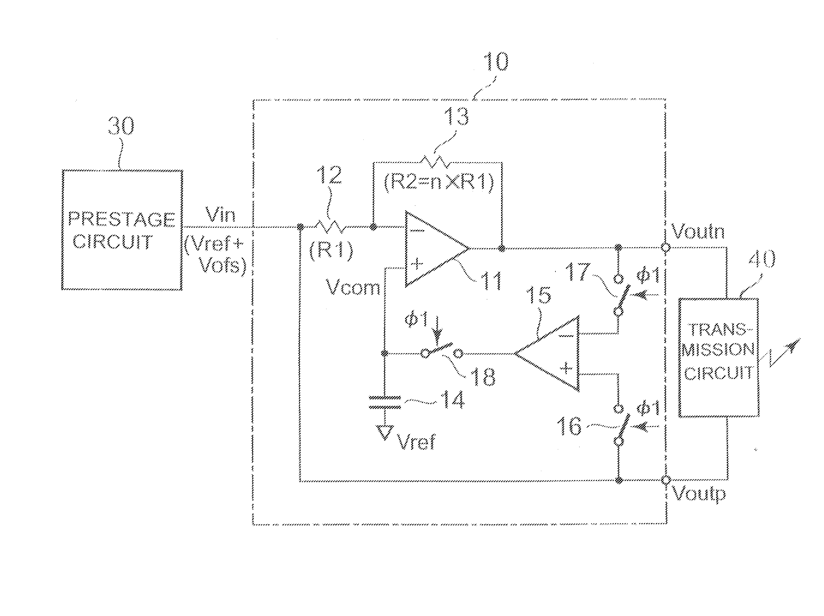 Balanced output circuit and electronic apparatus utilising the same