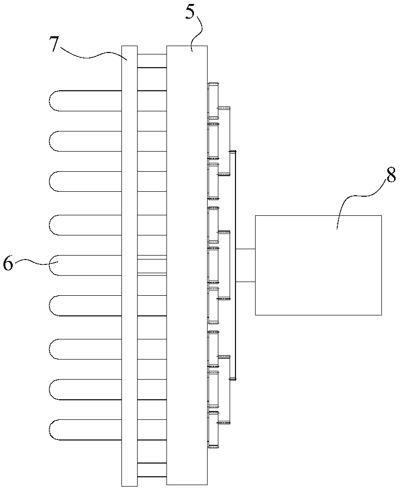 A hollow capsule cutting device