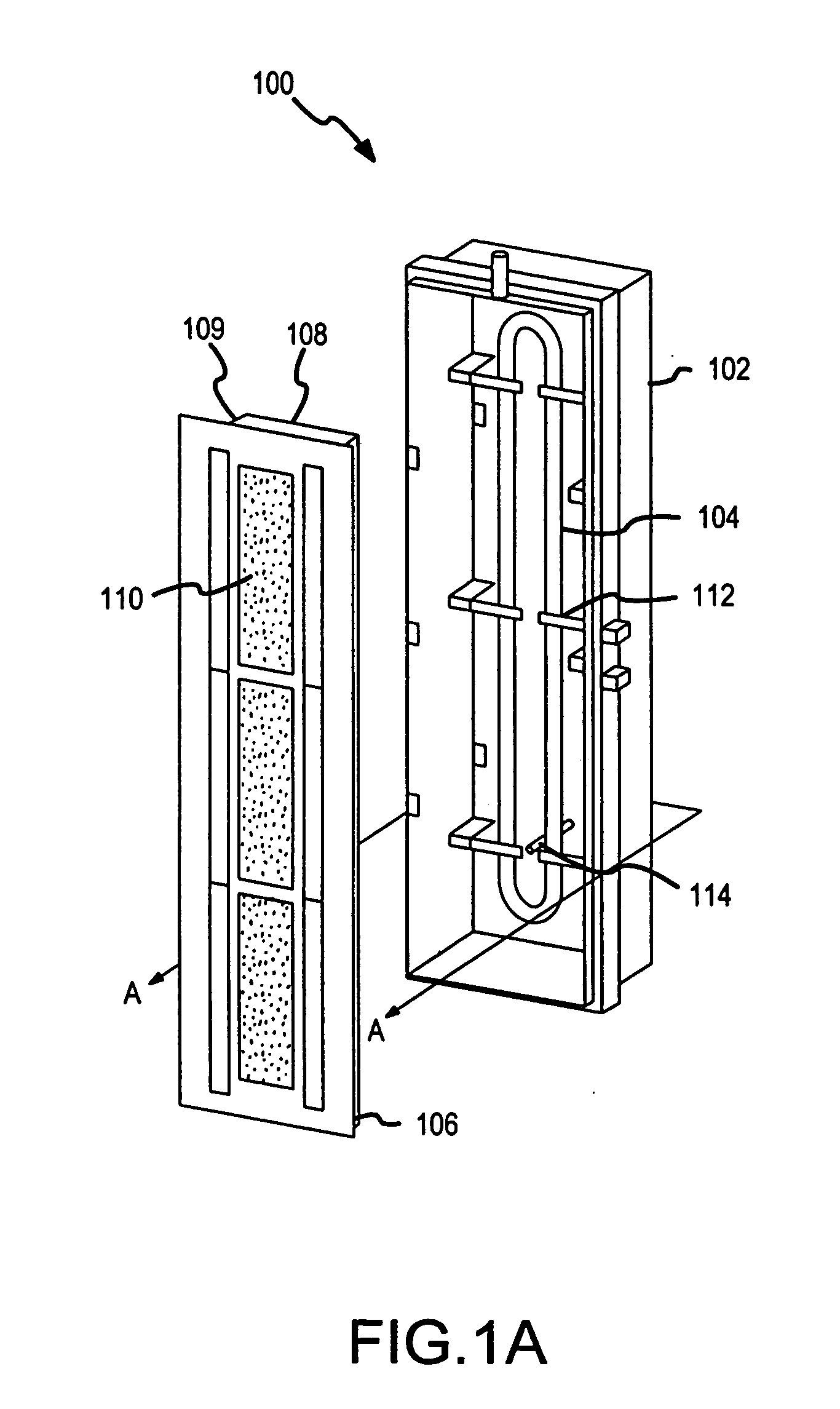 Multi-grid ion beam source for generating a highly collimated ion beam