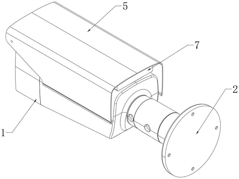 Security camera with automatic cleaning function